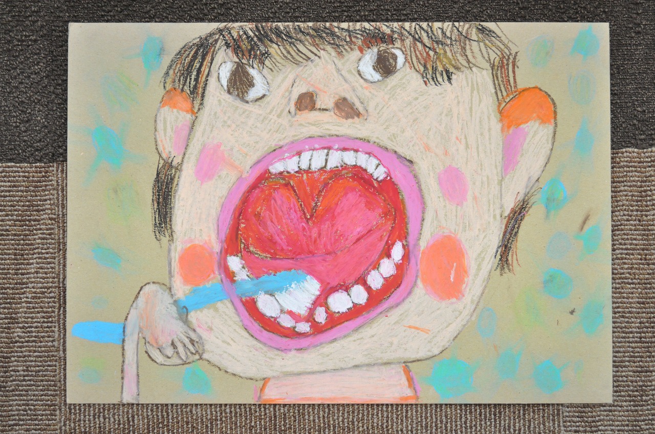 高坂さんらが特選 歯と口の健康週間作品 阿武隈時報社